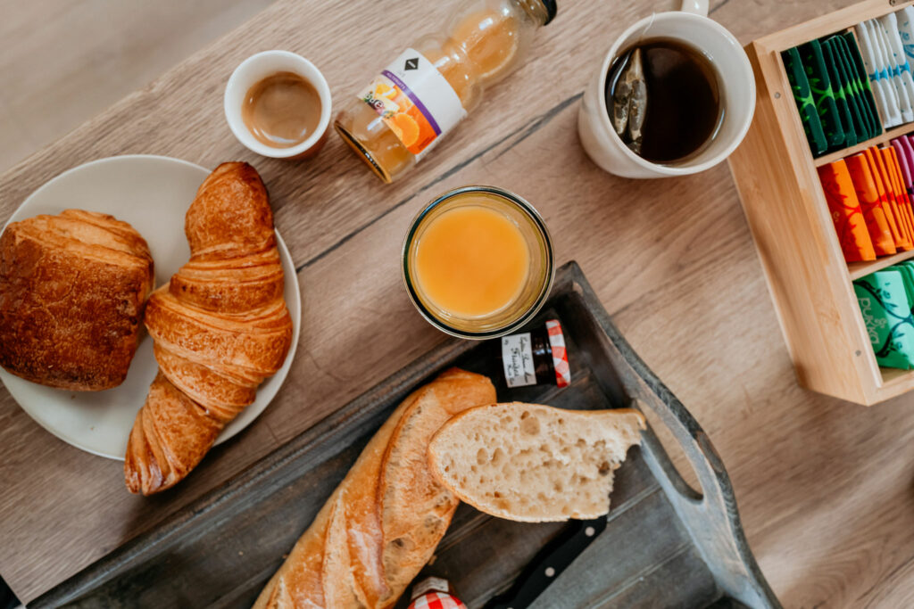 Petit-déjeuner Le Chat Léon - Hébergement Chalon sur Saone